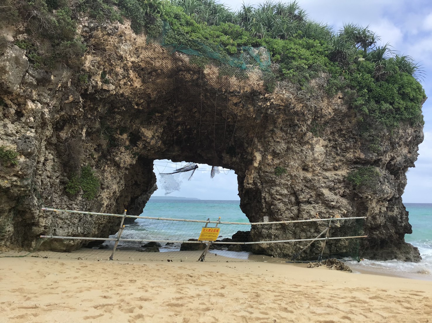 砂山ビーチ