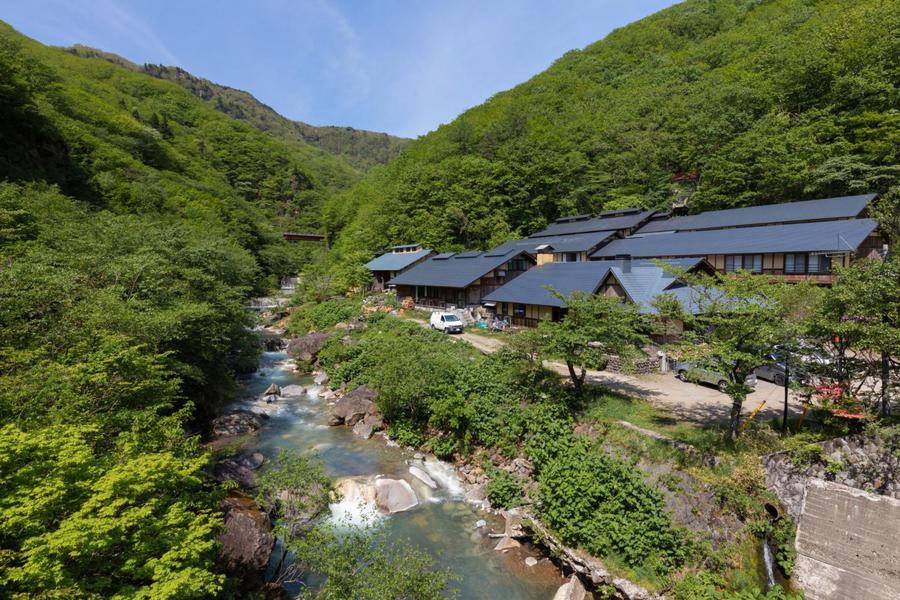 峩々温泉